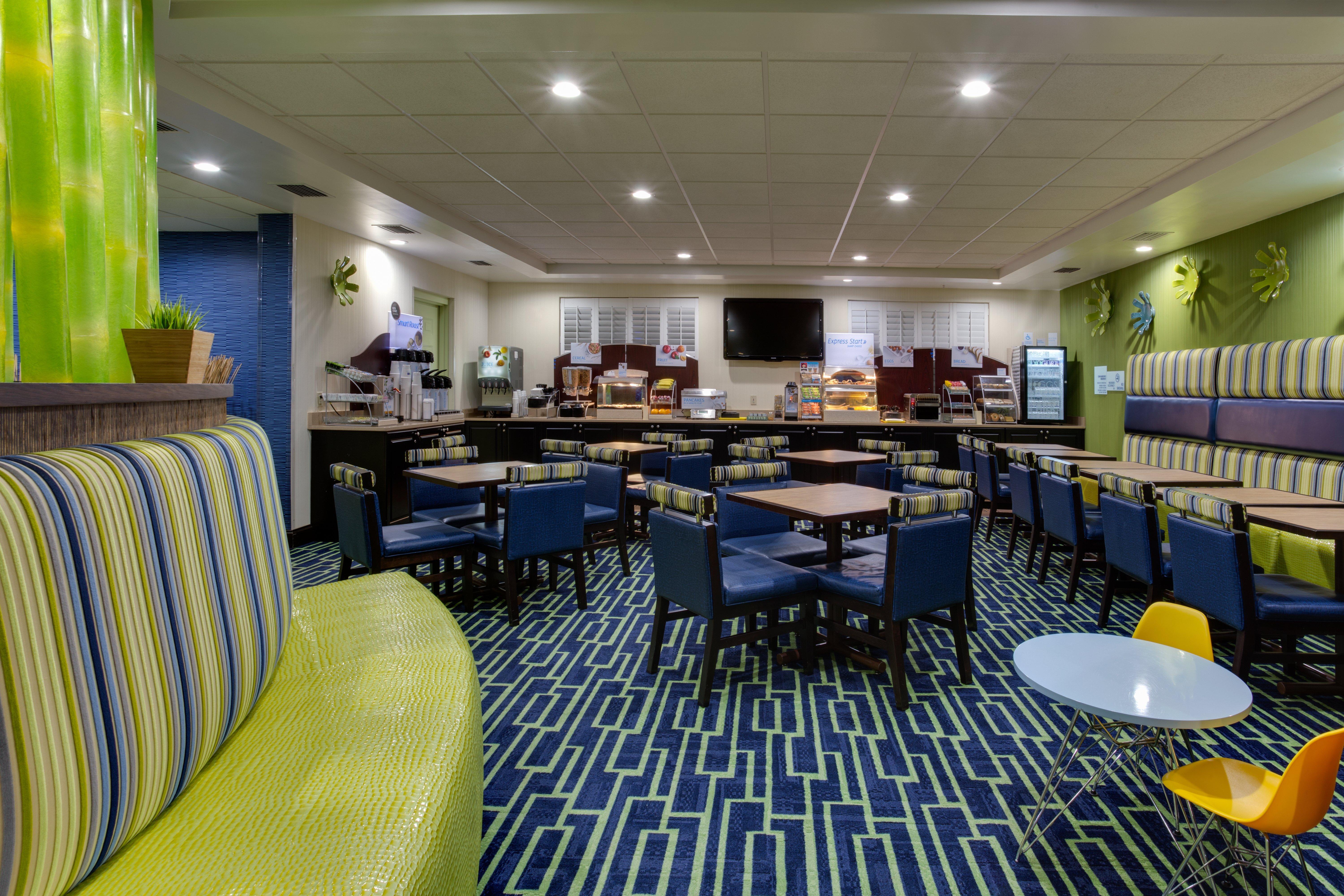 Holiday Inn Express & Suites Plant City By Ihg Exterior foto
